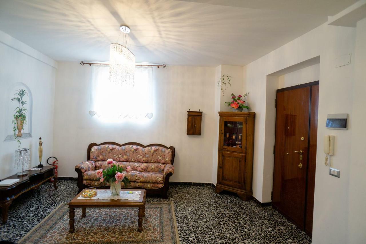 Apartamento A Casa Di Nonna Ada Bagnoregio Exterior foto